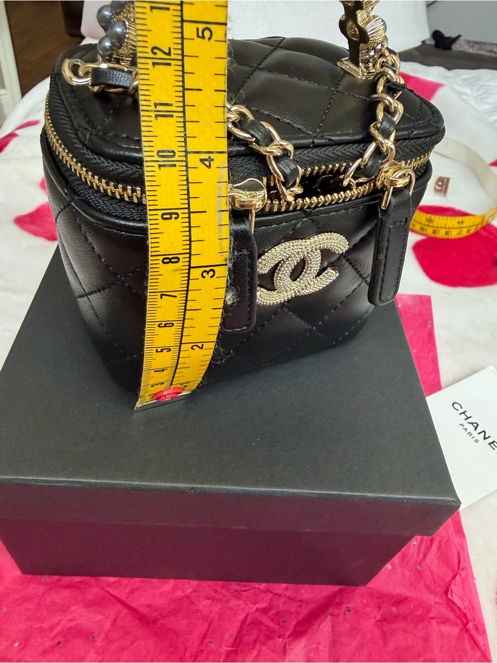 GWP Chanel Black Quilted Pearl-Handle Crossbody Bag - Picture 6 of 8